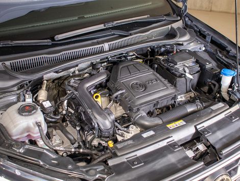 VolksWagen Nivus Highline 1.0 200 TSI Flex Aut.