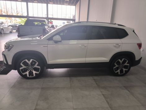 VolksWagen TAOS Highline 1.4 250 TSI Flex Aut.