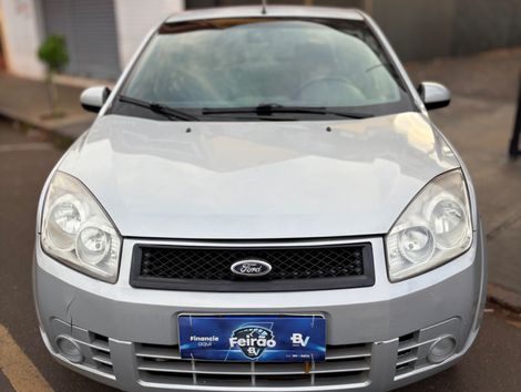 Ford Fiesta Sedan 1.0 8V Flex 4p
