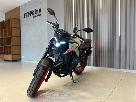 YAMAHA MT-03 321/ABS