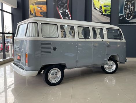 VolksWagen Kombi Standard/ Luxo/ Série Prata