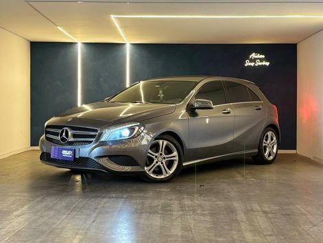 Mercedes Classe A 200 1.6 TB 16V Urban 156cv Aut.