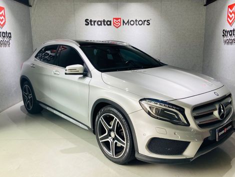 Mercedes GLA 250 Sport 2.0 TB 16V 4x2  211cv Aut.