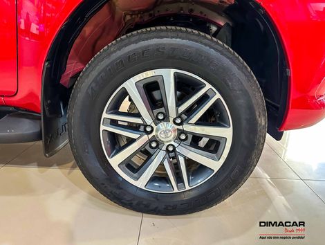 Toyota Hilux CD SRX 4x4 2.8 TDI 16V Diesel Aut.