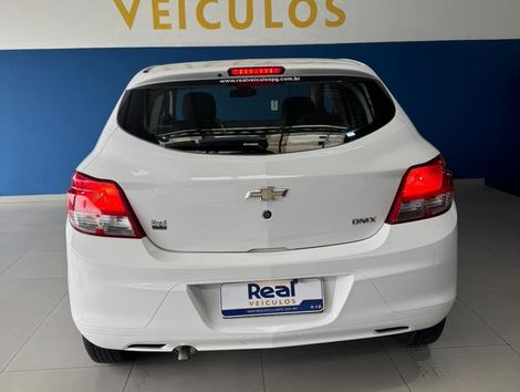 Chevrolet ONIX HATCH Joy 1.0 8V Flex 5p Mec.