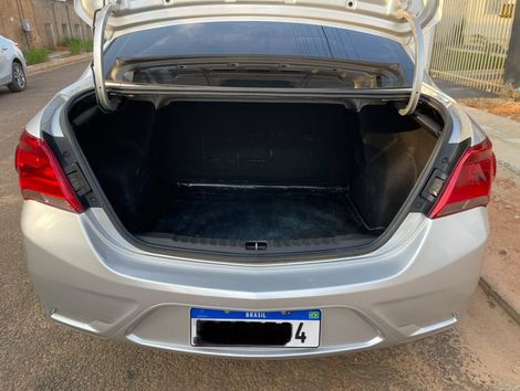 Chevrolet ONIX SEDAN Plus LT 1.0 12V Flex 4p Mec.