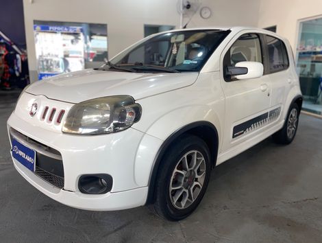Fiat UNO SPORTING 1.4 EVO Fire Flex 8V 4p