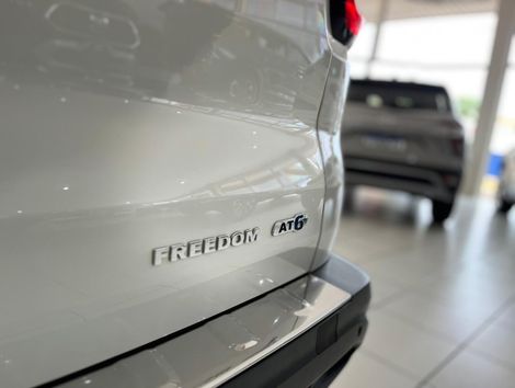 Fiat Toro Freedom 1.8 16V Flex Aut.