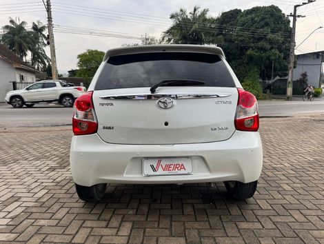 Toyota ETIOS XLS 1.5 Flex 5p Aut.