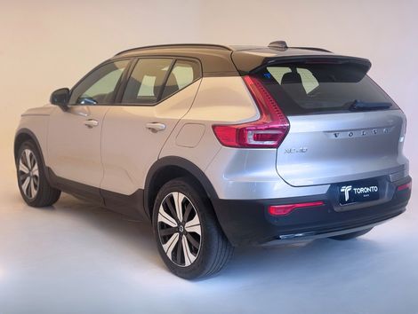 Volvo XC 40 Recharge Plus (Elétrico)