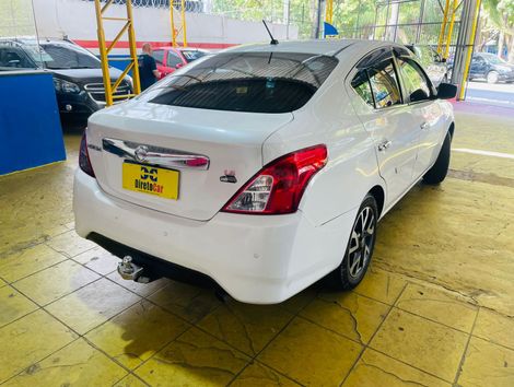 Nissan VERSA UNIQUE 1.6 16V Flex 4p Mec.