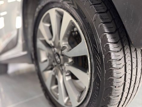 Hyundai HB20X Premium 1.6 Flex 16V Aut.