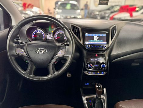Hyundai HB20X Premium 1.6 Flex 16V Aut.