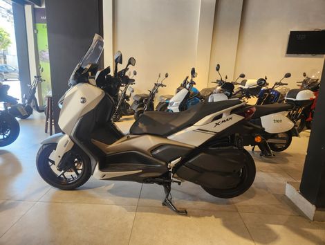  XMAX 250 CONNECT 