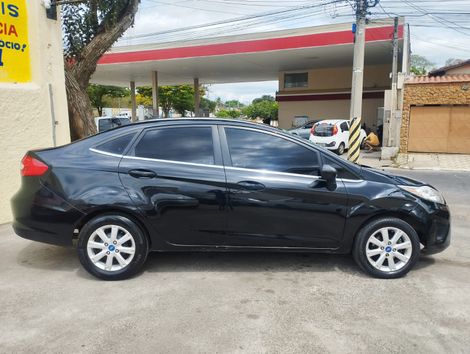 Ford Fiesta Sedan SE 1.6 16V Flex 4p