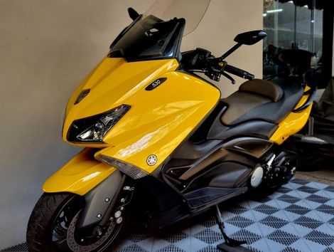 YAMAHA TMAX 530