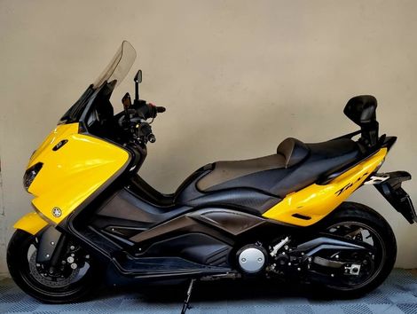 YAMAHA TMAX 530