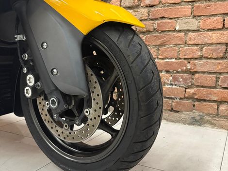 YAMAHA TMAX 530