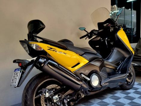 YAMAHA TMAX 530