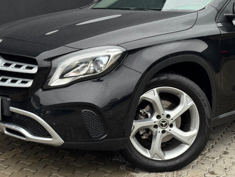 Mercedes GLA 200 Advance 1.6/1.6 TB 16V Flex Aut.