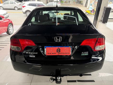 Honda Civic Sedan LXS 1.8/1.8 Flex 16V Aut. 4p