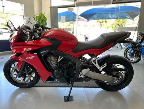 HONDA CBR 650F
