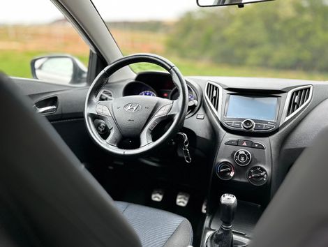 Hyundai HB20X Style 1.6 Flex 16v Mec.