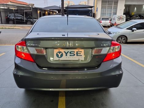 Honda Civic Sedan LXR 2.0 Flexone 16V Aut. 4p