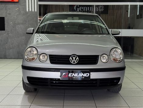 VolksWagen Polo Sedan 1.6 Mi Total Flex 8V 4p
