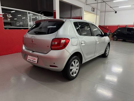 Renault SANDERO Expression Hi-Power 1.6 8V 5p