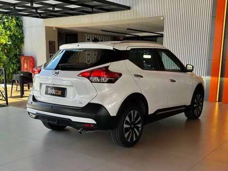 Nissan KICKS SL 1.6 16V FlexStar 5p Aut.