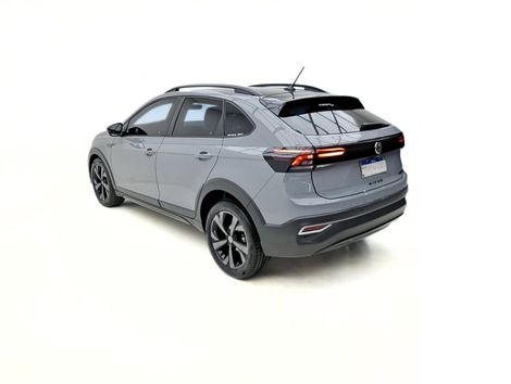 VolksWagen Nivus Highline 1.0 200 TSI Flex Aut.