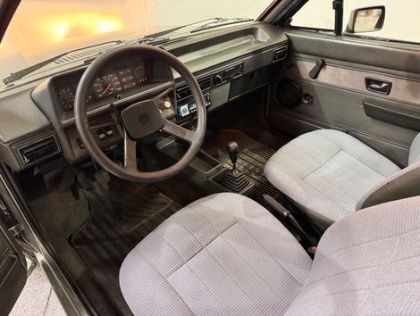 Volkswagen Gol Ls 1.6 Álcool Ap