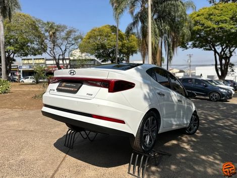 HYUNDAI 1.0 TGDI FLEX PLATINUM AUTOMÁTICO