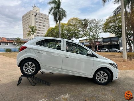 CHEVROLET 1.0 MPFI LT 8V FLEX 4P MANUAL