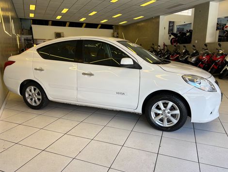 Nissan VERSA SL 1.6 16V Flex Fuel 4p Mec.