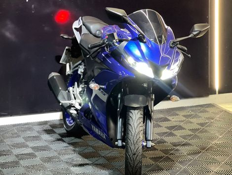 YAMAHA YZF R-15 155 ABS