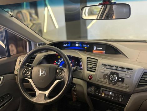 Honda Civic Sedan LXR 2.0 Flexone 16V Aut. 4p
