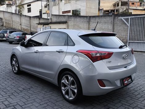 Hyundai i30 1.8 16V Aut. 5p