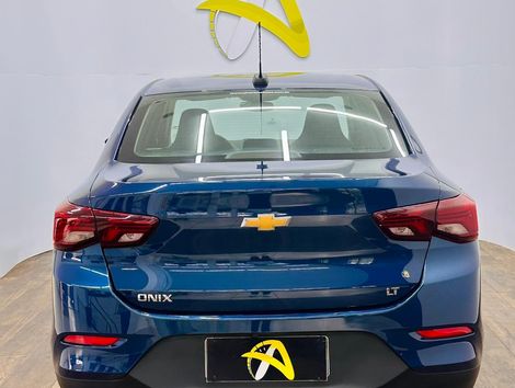Chevrolet ONIX SEDAN Plus LT 1.0 12V Flex 4p Mec.
