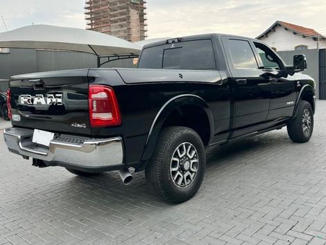 RAM 3500 LIMITED LONGHORN 6.7 TB CD Diesel