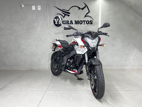 BAJAJ DOMINAR 160