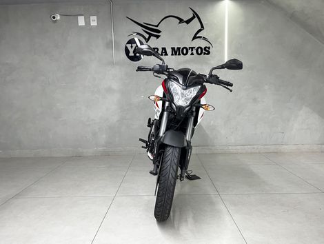 BAJAJ DOMINAR 160