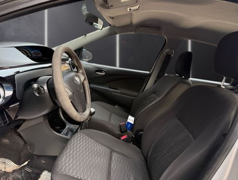 Toyota ETIOS XS 1.5 Flex 16V 5p Mec.