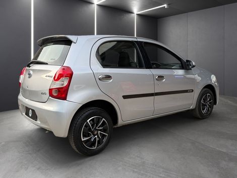 Toyota ETIOS XS 1.5 Flex 16V 5p Mec.