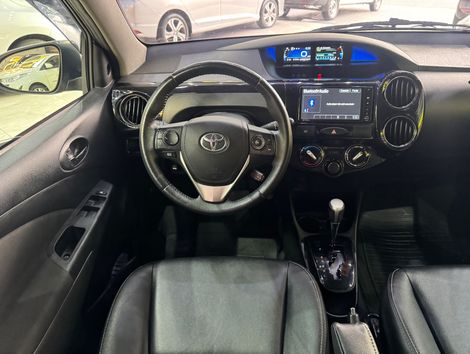 Toyota ETIOS XLS 1.5 Flex 5p Aut.