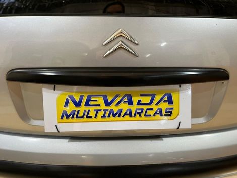 Citroën C3 GLX 1.4/ GLX Sonora 1.4 Flex 8V 5p