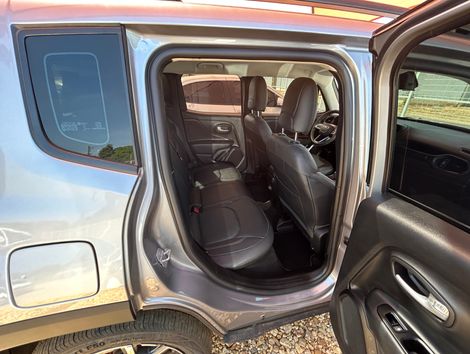 Jeep Renegade Long. T270 1.3 TB 4x2 Flex Aut.