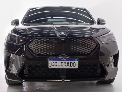 BMW iX 2 xDrive 30 M Sport (Elétrico)