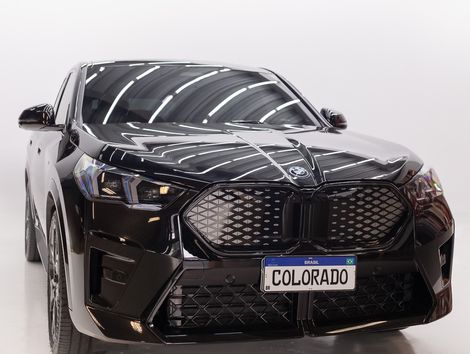 BMW iX 2 xDrive 30 M Sport (Elétrico)
